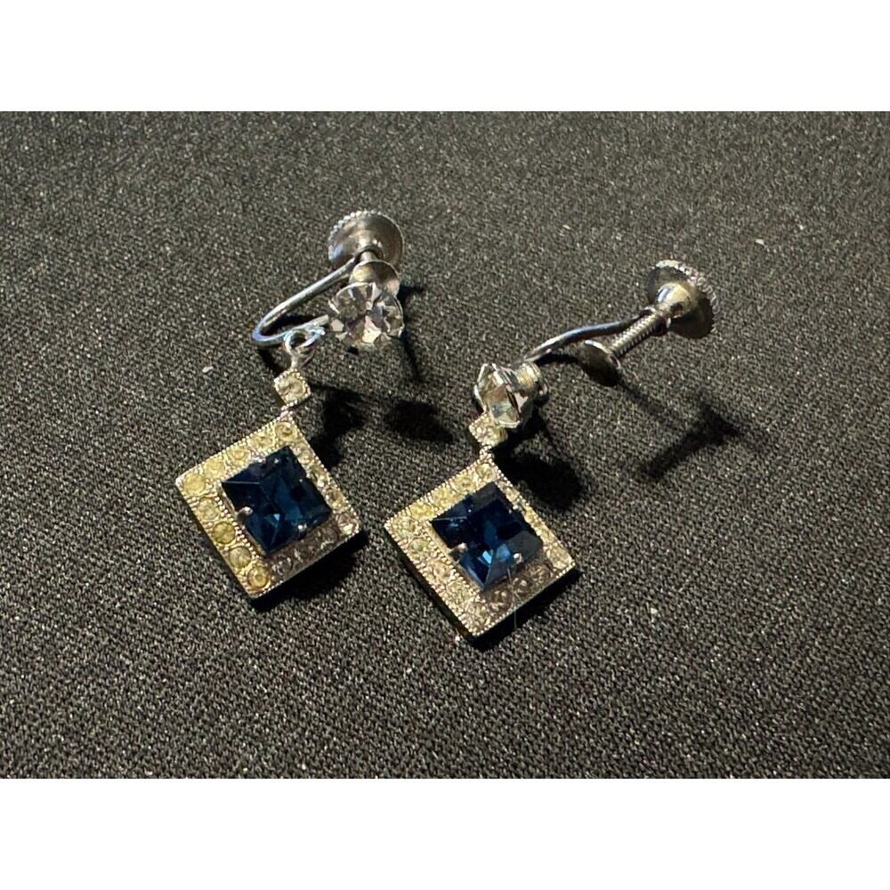 Vintage Weiss Crystal Earrings Screw Back